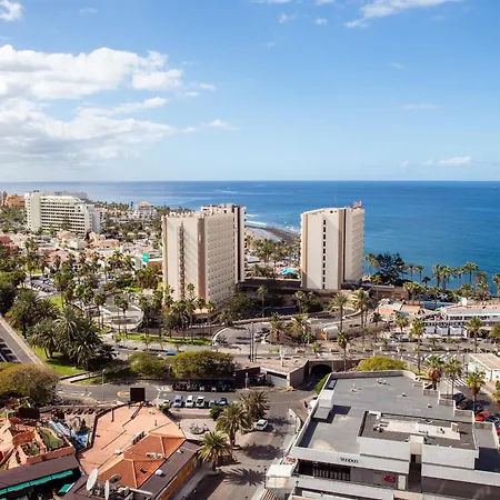 Prime 2bd With Balcony, View & Pool In Veronicas Apartment