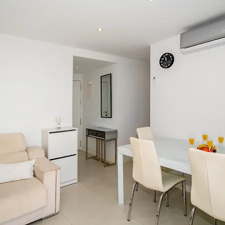 Apartamento Prime 2bd With Balcony, View & Pool *